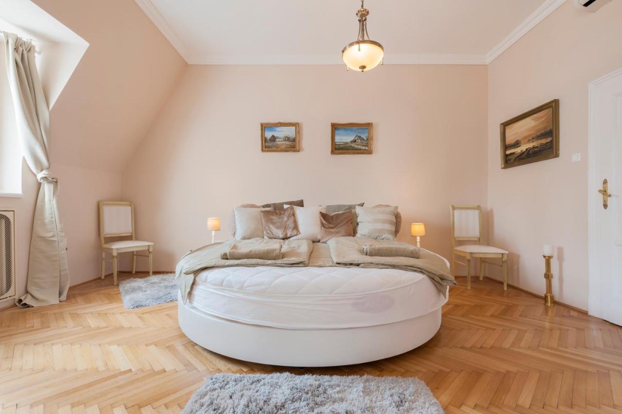 Opera & Basilica 2 Bedrooms With Balcony Budapeşte Dış mekan fotoğraf