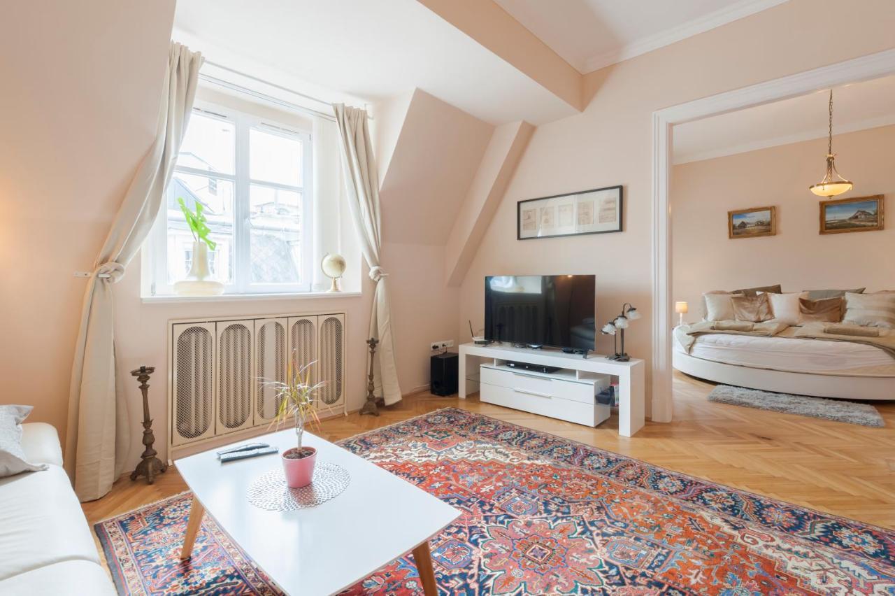 Opera & Basilica 2 Bedrooms With Balcony Budapeşte Dış mekan fotoğraf